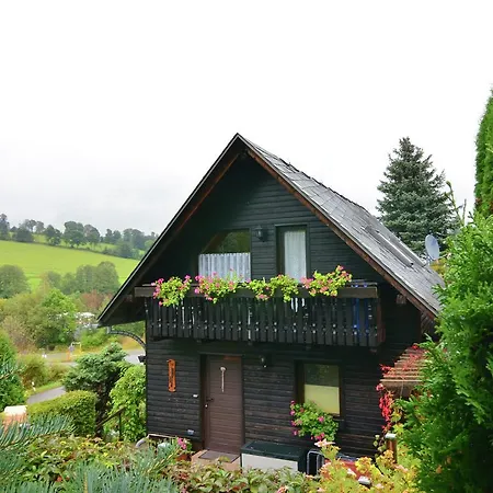 Дом отдыха Charming Holiday In Cranzahl Near The Forest *