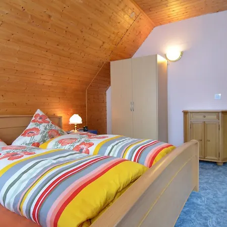 Дом отдыха Charming Holiday In Cranzahl Near The Forest *